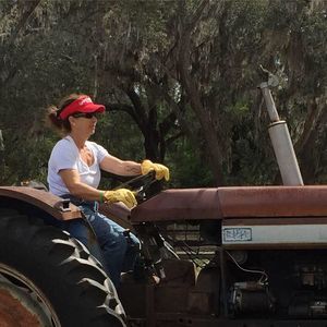 Meet your Posher, Cynthia